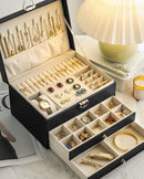 Porta joias Premium em couro - Proteja e guarde com estilo.